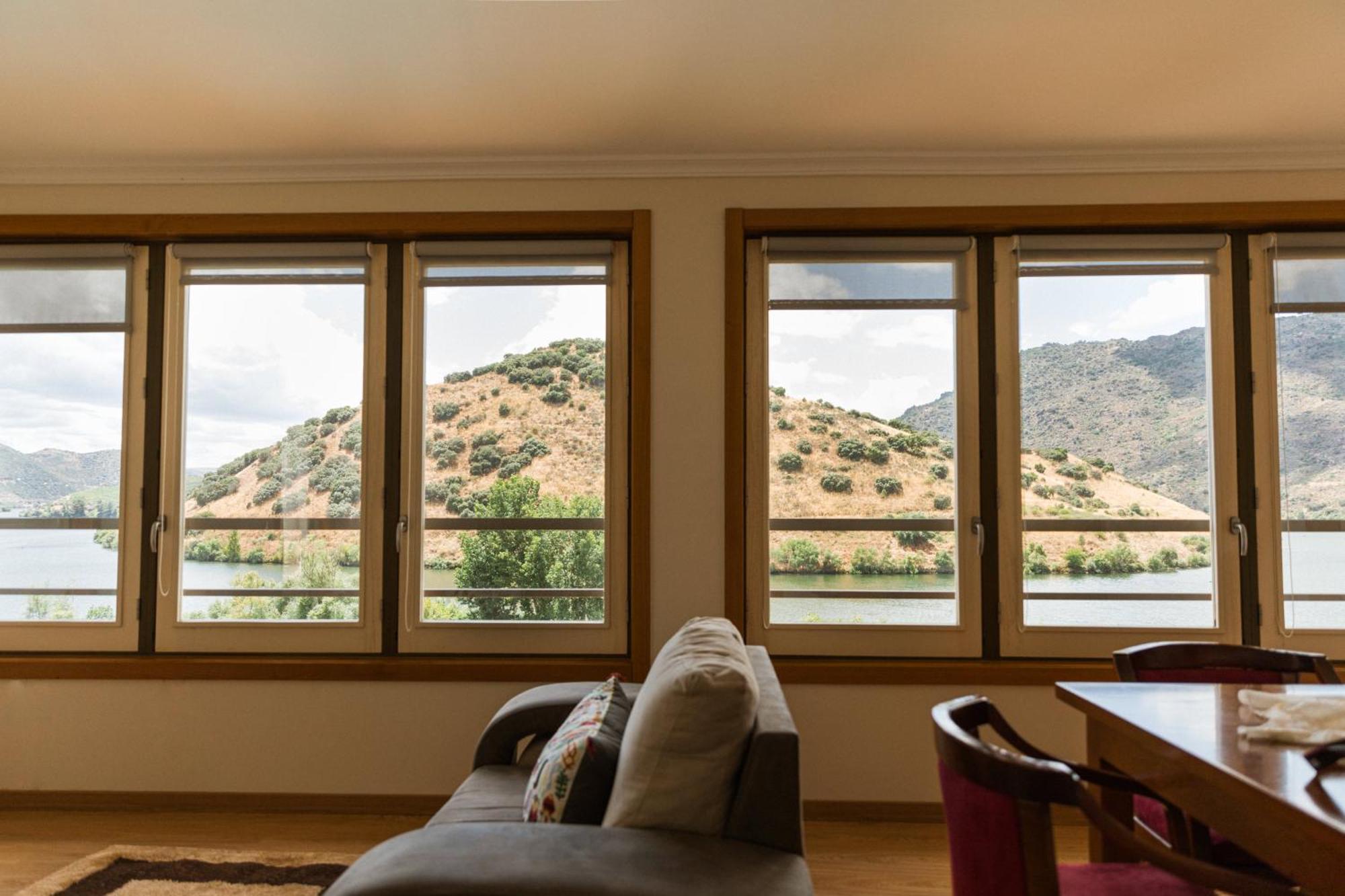 Olhares Do Douro Guest House ตอร์เฮ เด มองคอร์โว ภายนอก รูปภาพ