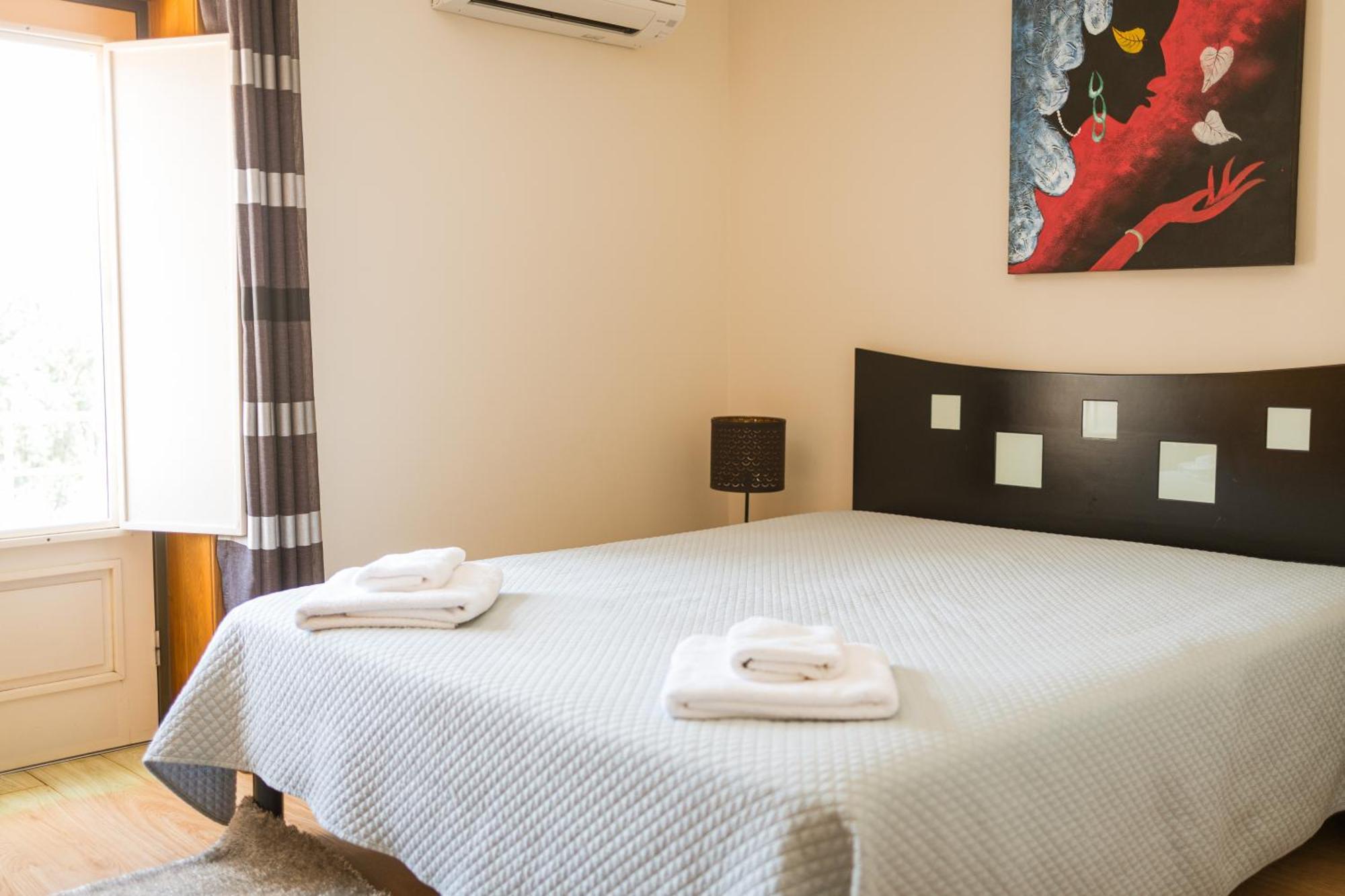 Olhares Do Douro Guest House ตอร์เฮ เด มองคอร์โว ภายนอก รูปภาพ
