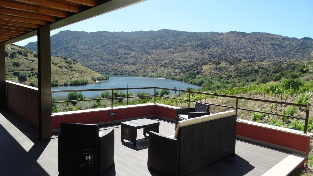 Olhares Do Douro Guest House ตอร์เฮ เด มองคอร์โว ภายนอก รูปภาพ