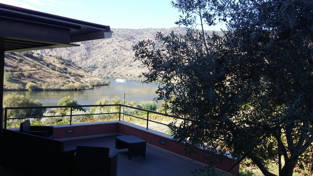 Olhares Do Douro Guest House ตอร์เฮ เด มองคอร์โว ภายนอก รูปภาพ